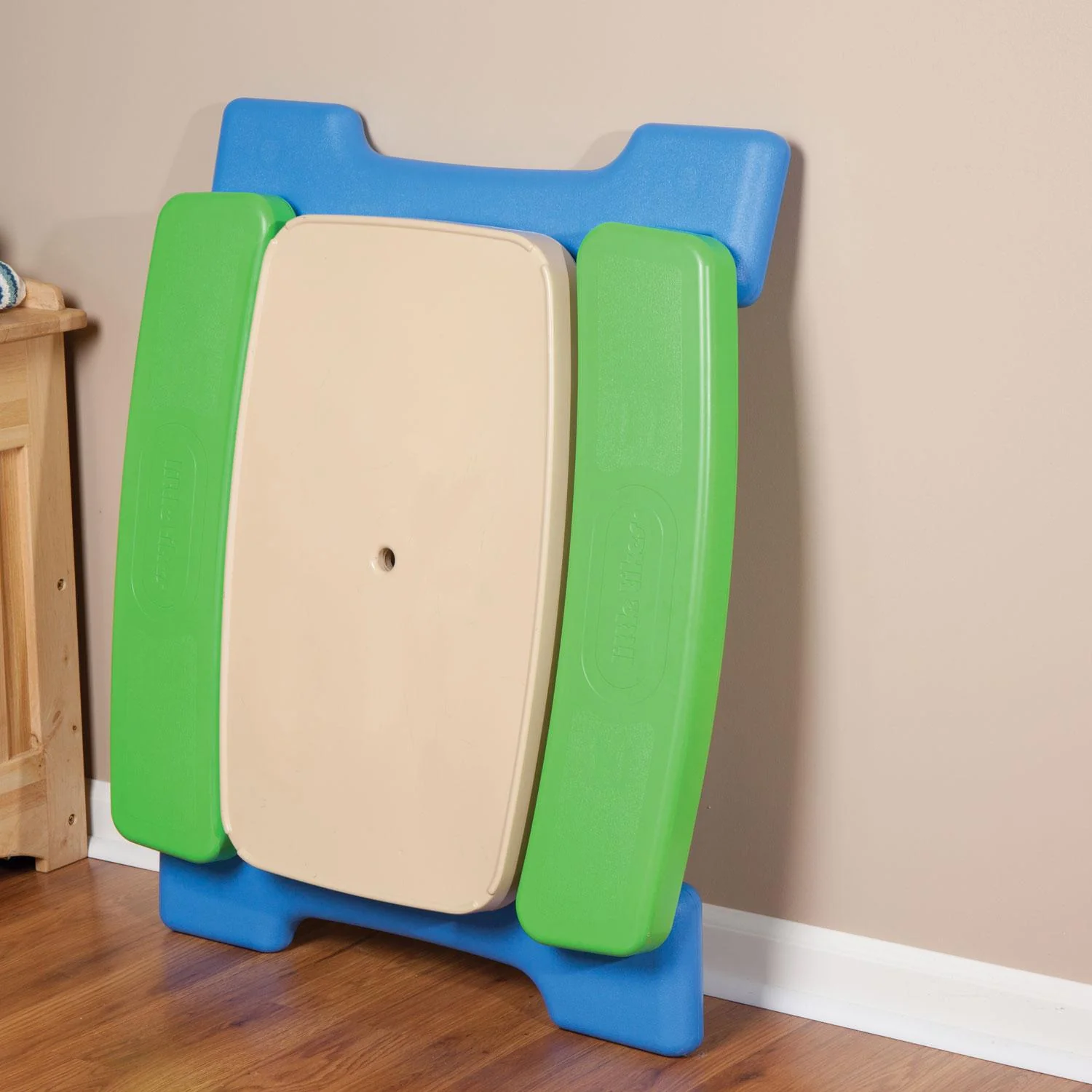 Little Tikes Blue/Green – Easy Store Jr. Play Table with Umbrella Tea - Image 5