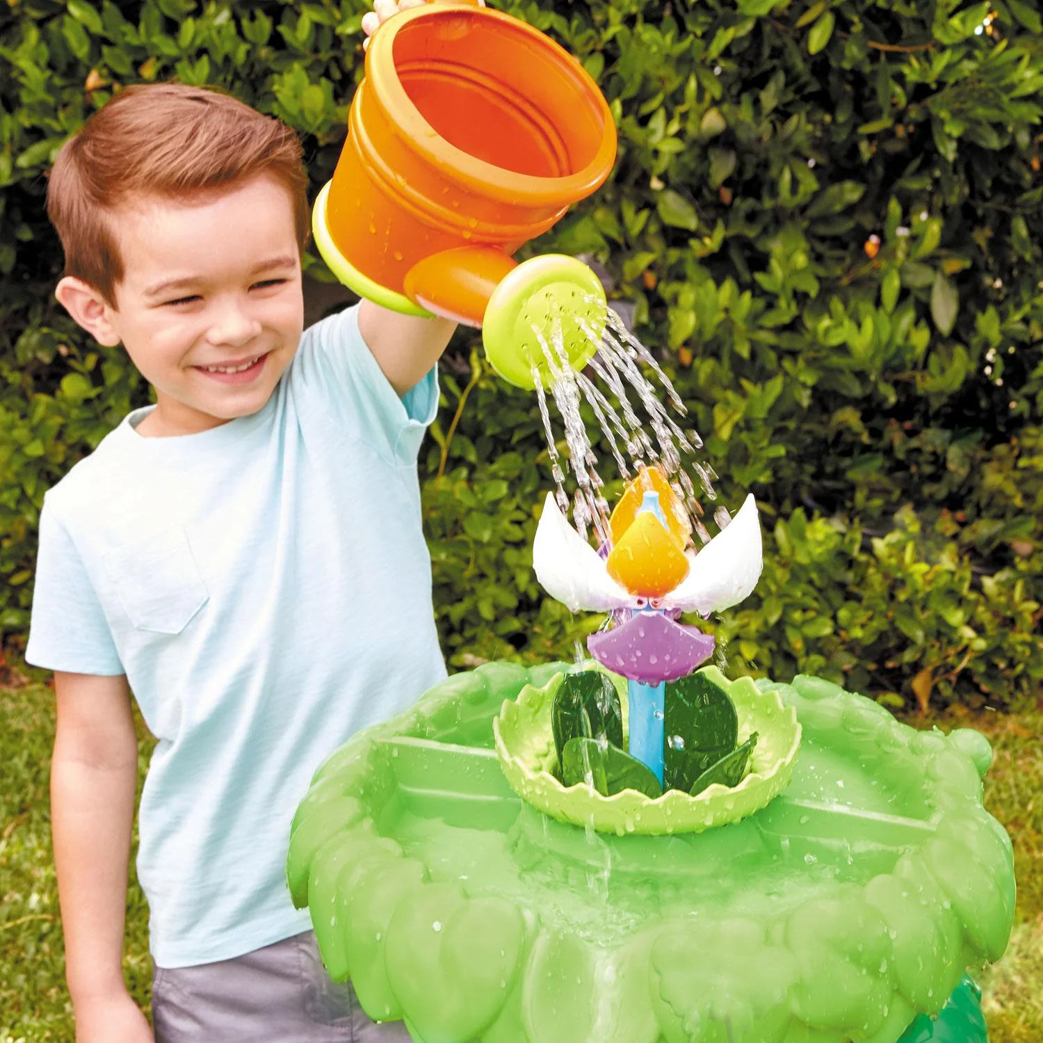 Little Tikes Magic Flower Water Table - Image 5