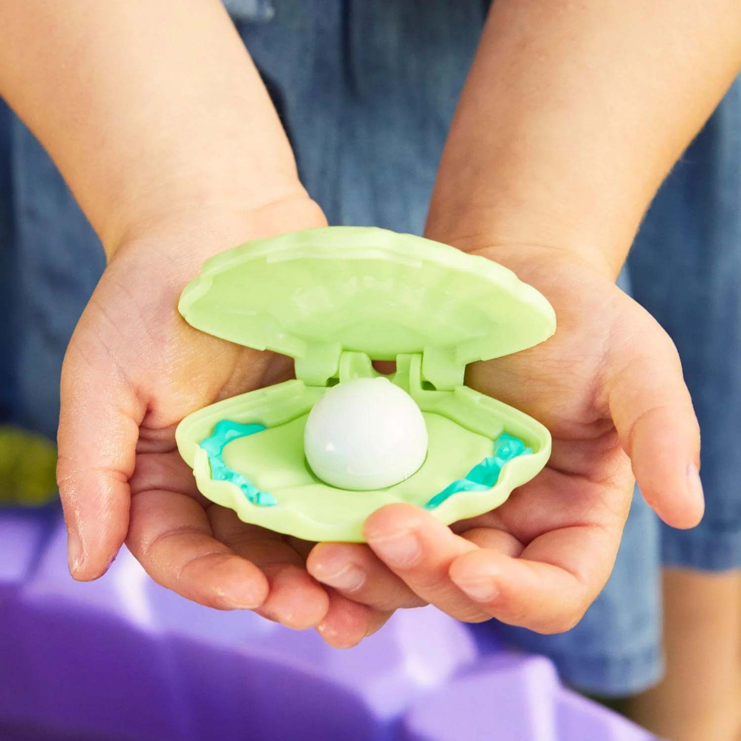 Little Tikes Mermaid Island Wavemaker Water Table Toy - Image 6