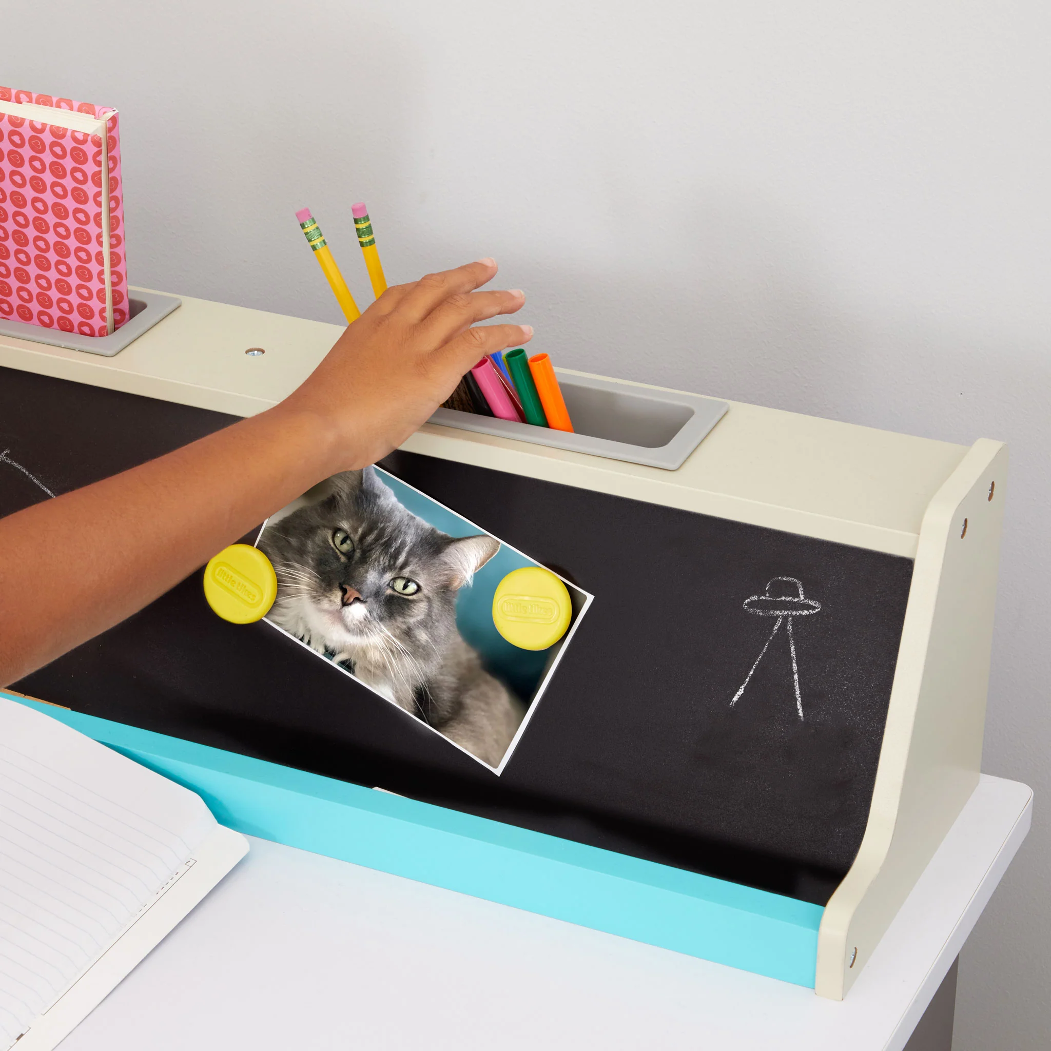 Little Tikes 2-in-1 Chalkboard Desk Container - Image 7
